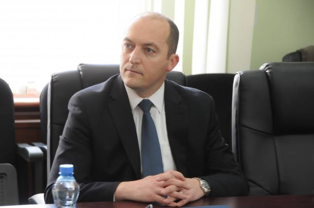 Bekim Sejdiu  I kam njoftuar sërish LDK në dhe Kurtin  jam tërhequr nga gara