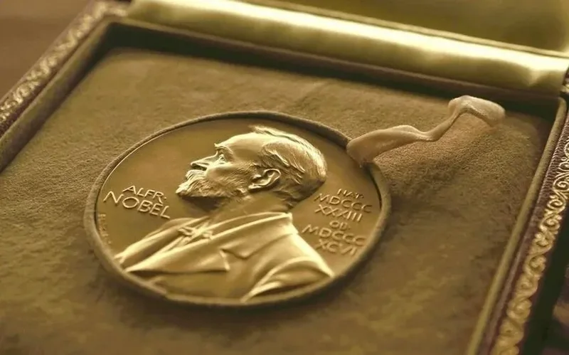 Nobeli për Letërsi jepet të enjten  Kush janë emrat që përfolen 
