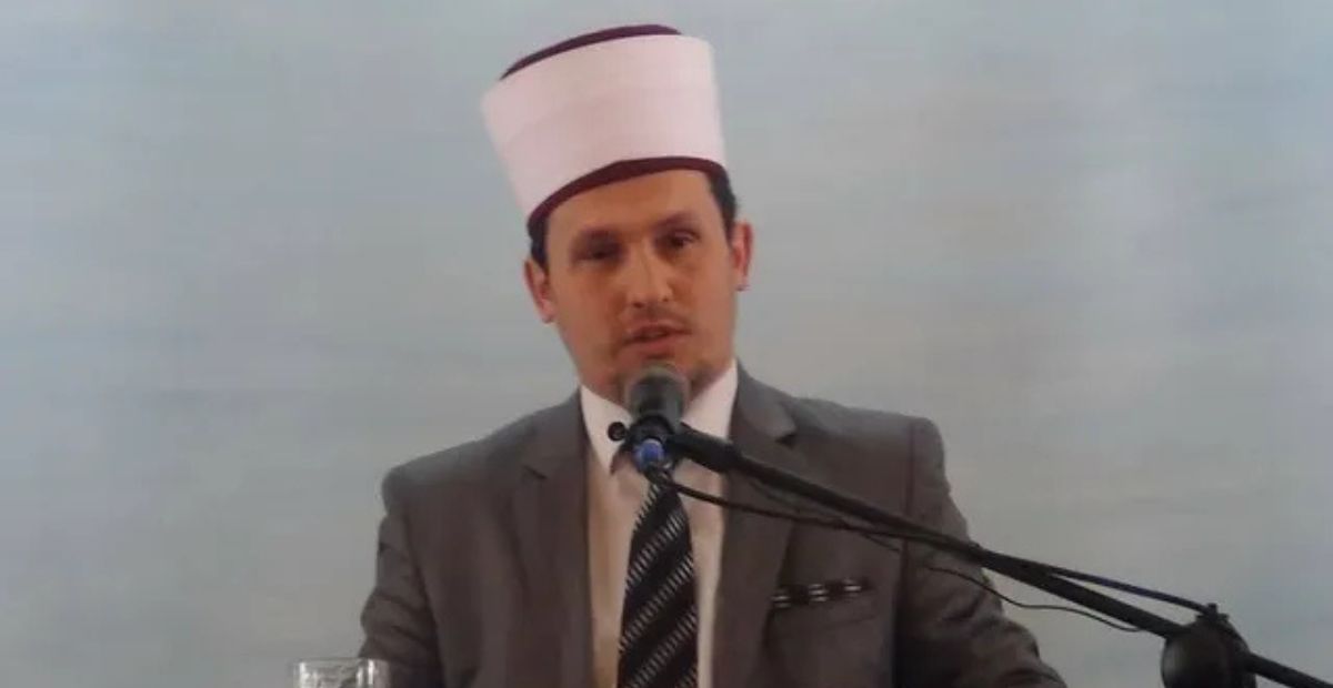 sulmohet-nga-qente-endacake-imami-ne-gjilan-peson-lendime-trupore-pergjakje-dhe-shtypje