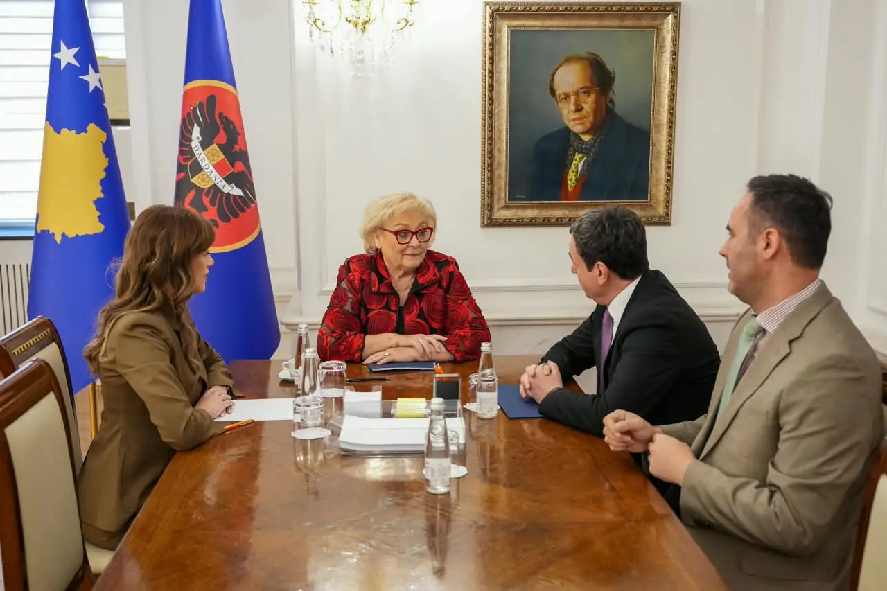shiroka-pula-takohet-me-kurtin-haxhiun-e-konjufcen-diskutohet-edhe-strategjia-per-ish-kreret-e-uck-se