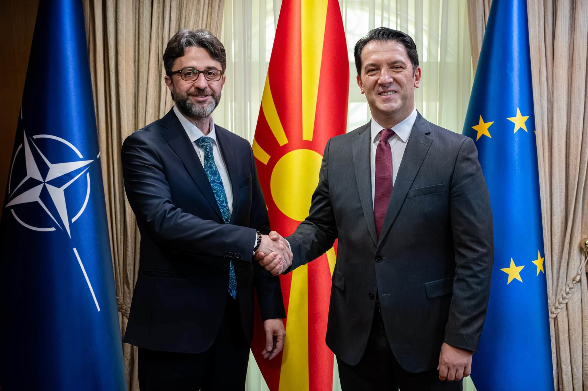 Zv kryeministri i parë Bekim Sali takon ambasadorin e ri turk  Alper Aktaş   Miqësia ndërmjet dy vendeve ka rrënjë të thella 